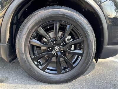 2018 Nissan Rogue SV Midnight - Photo 18 - Fullerton, CA 92833