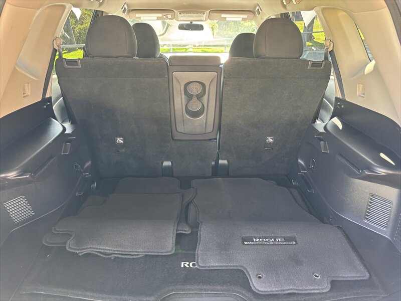 2018 Nissan Rogue SV Midnight - Photo 37 - Fullerton, CA 92833