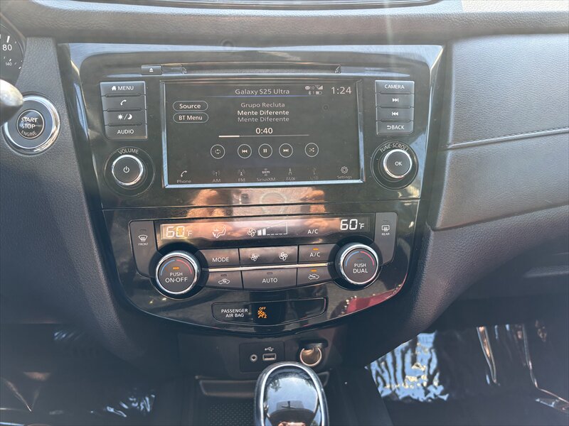 2018 Nissan Rogue SV Midnight - Photo 44 - Fullerton, CA 92833