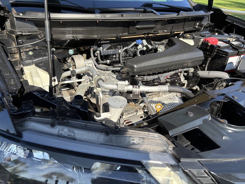 2018 Nissan Rogue SV Midnight - Photo 12 - Fullerton, CA 92833