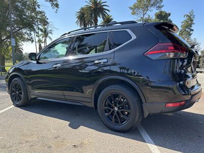 2018 Nissan Rogue SV Midnight - Photo 6 - Fullerton, CA 92833