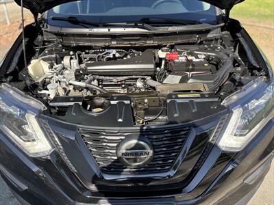 2018 Nissan Rogue SV Midnight - Photo 15 - Fullerton, CA 92833