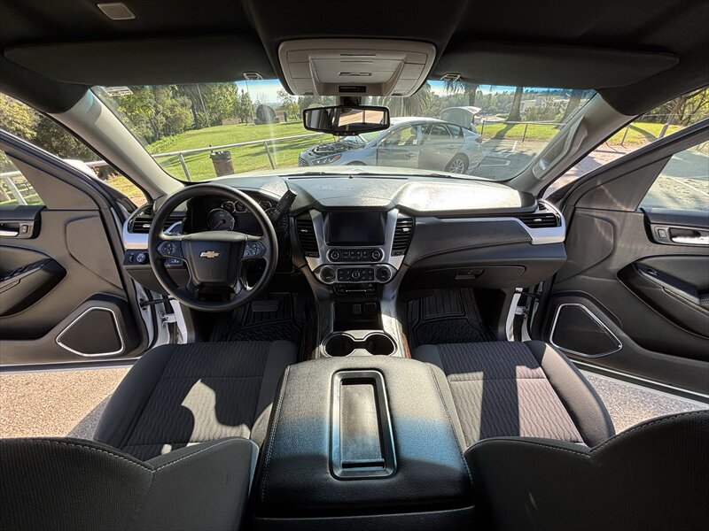 2018 Chevrolet Tahoe - Photo 32