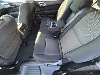 2017 Nissan Pathfinder SV   - Photo 27 - Fullerton, CA 92833