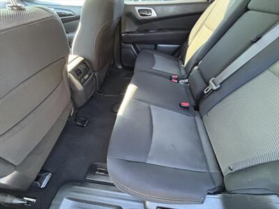 2017 Nissan Pathfinder SV   - Photo 26 - Fullerton, CA 92833
