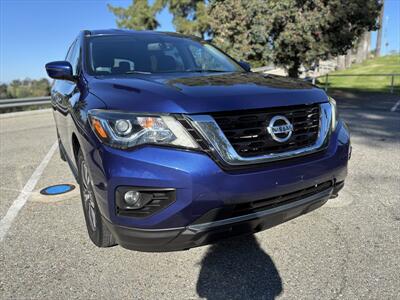 2017 Nissan Pathfinder SV   - Photo 2 - Fullerton, CA 92833
