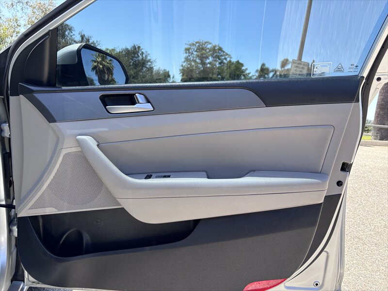 2016 Hyundai SONATA Eco - Photo 43 - Fullerton, CA 92833-4276