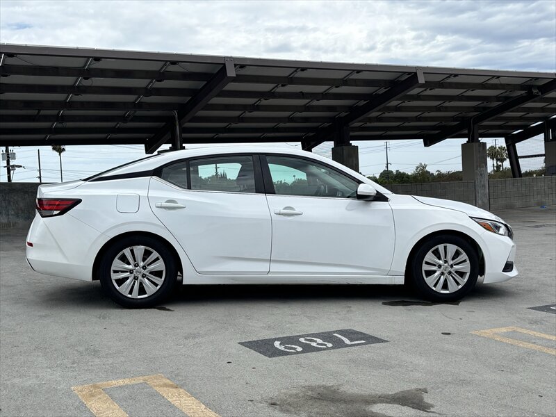 2022 Nissan Sentra S - Photo 9 - Fullerton, CA 92833-4276