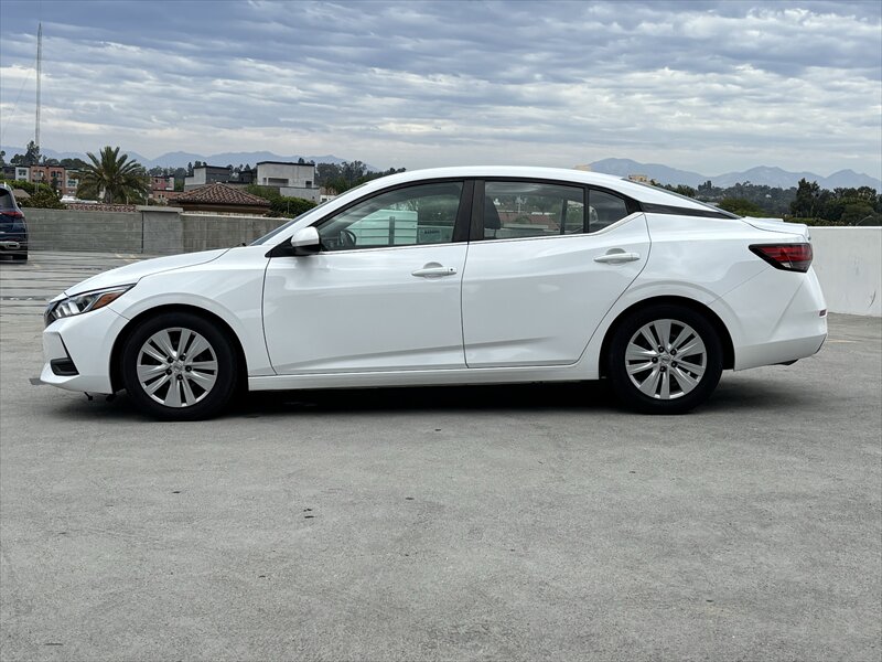 2022 Nissan Sentra S - Photo 4 - Fullerton, CA 92833-4276