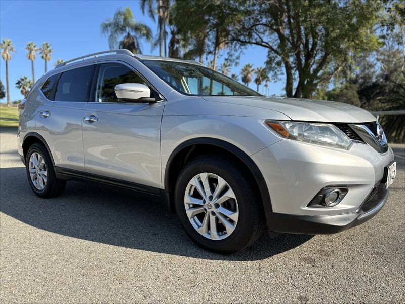 2014 Nissan Rogue SV - Photo 10 - Fullerton, CA 92833-4276