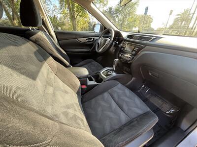 2014 Nissan Rogue SV - Photo 30 - Fullerton, CA 92833-4276