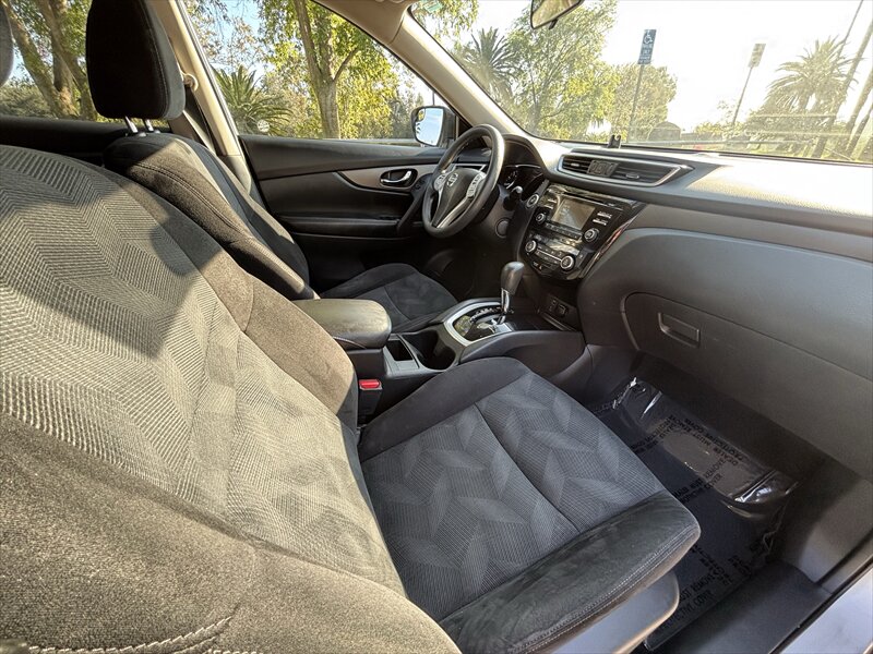 2014 Nissan Rogue SV - Photo 30 - Fullerton, CA 92833-4276