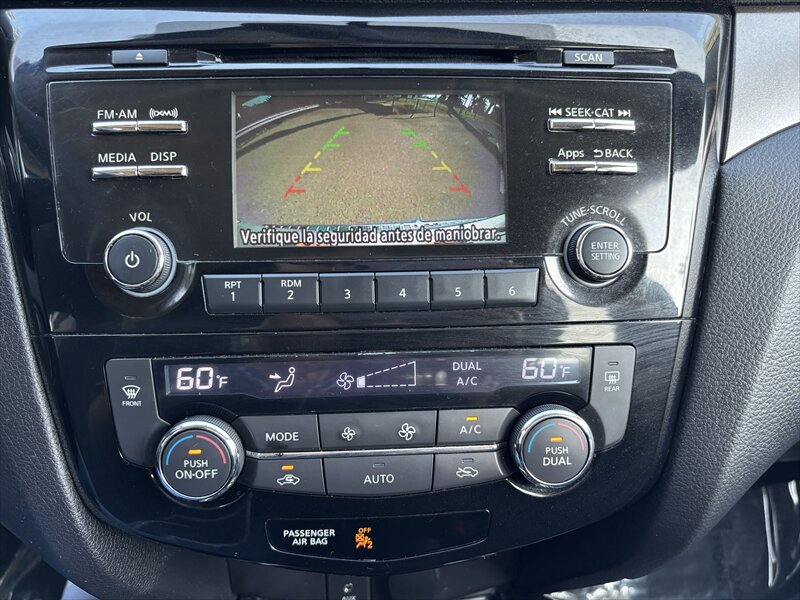 2014 Nissan Rogue SV - Photo 33 - Fullerton, CA 92833-4276