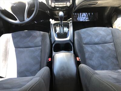 2015 Nissan Rogue SV   - Photo 41 - Fullerton, CA 92833