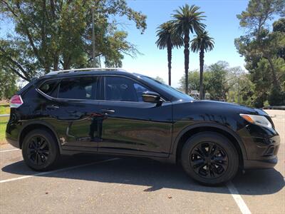 2015 Nissan Rogue SV   - Photo 8 - Fullerton, CA 92833