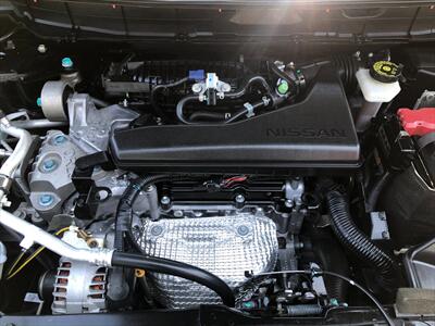 2015 Nissan Rogue SV   - Photo 25 - Fullerton, CA 92833