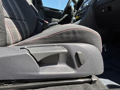 2012 Volkswagen GTI Base PZEV   - Photo 18 - Fullerton, CA 92833