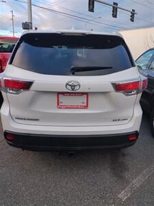 2014 Toyota Highlander XLE Sport Utility 4D   - Photo 5 - Auburn, WA 98002