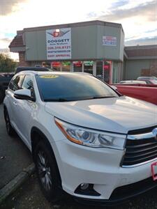 2014 Toyota Highlander XLE Sport Utility 4D  