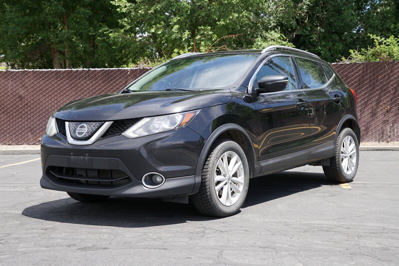 2018 Nissan Rogue Sport SV   - Photo 1 - Midvale, UT 84047