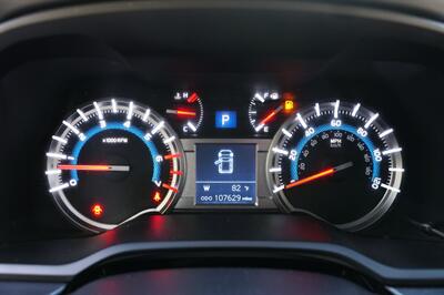 2019 Toyota 4Runner SR5   - Photo 19 - Midvale, UT 84047
