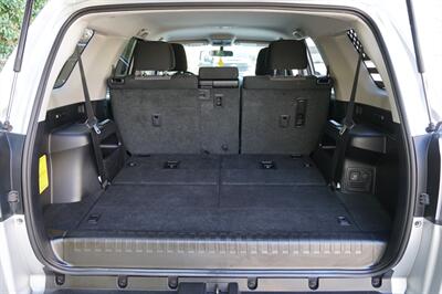 2019 Toyota 4Runner SR5   - Photo 32 - Midvale, UT 84047