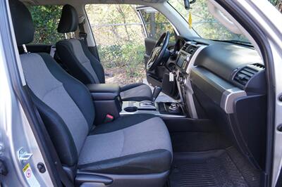 2019 Toyota 4Runner SR5   - Photo 38 - Midvale, UT 84047