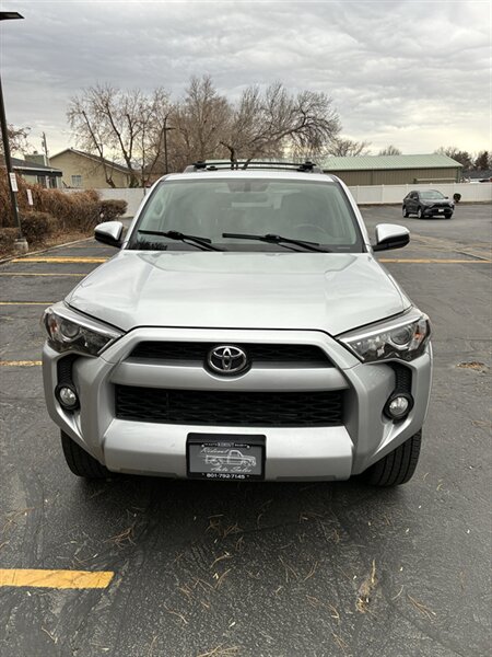 2019 Toyota 4Runner SR5  