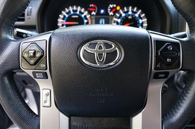 2019 Toyota 4Runner SR5   - Photo 18 - Midvale, UT 84047