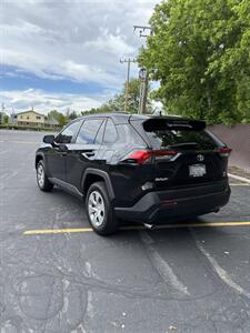 2019 Toyota RAV4 LE   - Photo 4 - Midvale, UT 84047