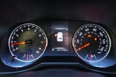 2019 Toyota RAV4 LE - Photo 19 - Midvale, UT 84047