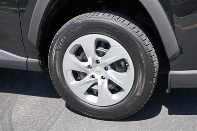 2019 Toyota RAV4 LE - Photo 9 - Midvale, UT 84047