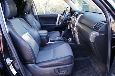 2018 Toyota 4Runner SR5   - Photo 39 - Midvale, UT 84047