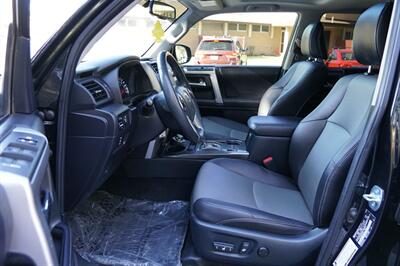 2018 Toyota 4Runner SR5   - Photo 14 - Midvale, UT 84047