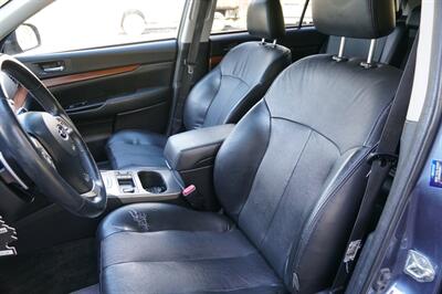 2014 Subaru Outback 2.5i Limited   - Photo 14 - Midvale, UT 84047