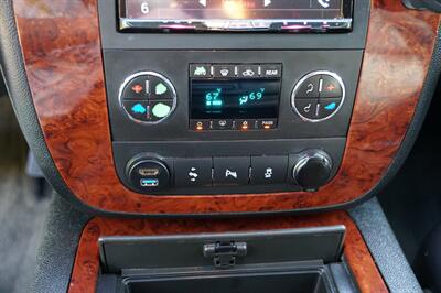 2013 Chevrolet Suburban LTZ - Photo 23 - Midvale, UT 84047
