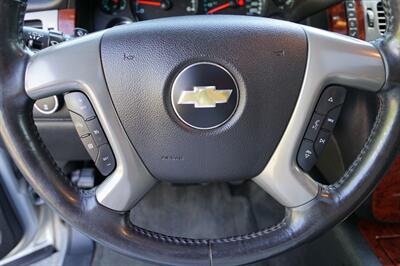 2013 Chevrolet Suburban LTZ - Photo 19 - Midvale, UT 84047