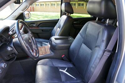 2013 Chevrolet Suburban LTZ - Photo 16 - Midvale, UT 84047