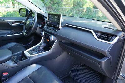 2019 Toyota RAV4 XLE Premium - Photo 41 - Midvale, UT 84047