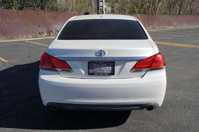 2011 Toyota Avalon Limited   - Photo 5 - Midvale, UT 84047