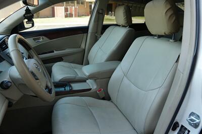 2011 Toyota Avalon Limited   - Photo 14 - Midvale, UT 84047