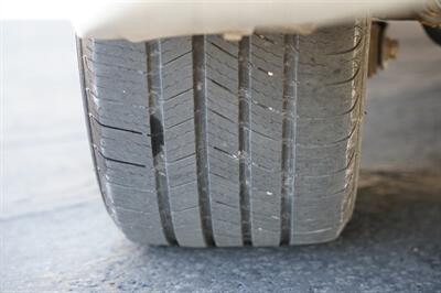 2011 Toyota Avalon Limited   - Photo 10 - Midvale, UT 84047