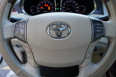 2011 Toyota Avalon Limited   - Photo 18 - Midvale, UT 84047