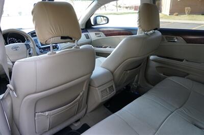 2011 Toyota Avalon Limited   - Photo 30 - Midvale, UT 84047