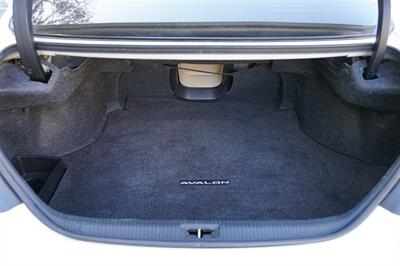 2011 Toyota Avalon Limited   - Photo 33 - Midvale, UT 84047