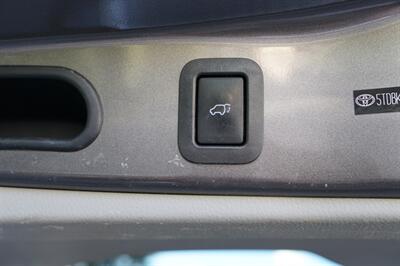 2014 Toyota Highlander LE Plus   - Photo 34 - Midvale, UT 84047