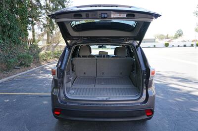 2014 Toyota Highlander LE Plus   - Photo 32 - Midvale, UT 84047