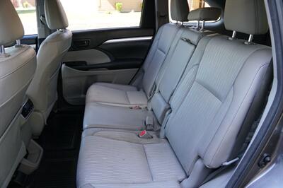2014 Toyota Highlander LE Plus   - Photo 28 - Midvale, UT 84047