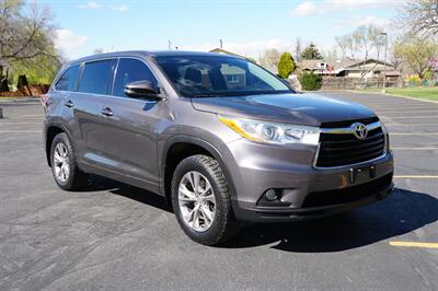 2014 Toyota Highlander LE Plus   - Photo 8 - Midvale, UT 84047