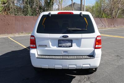 2010 Ford Escape XLS   - Photo 5 - Midvale, UT 84047